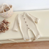 Creme gestricktes Baby-Outfit 3–6 Monate