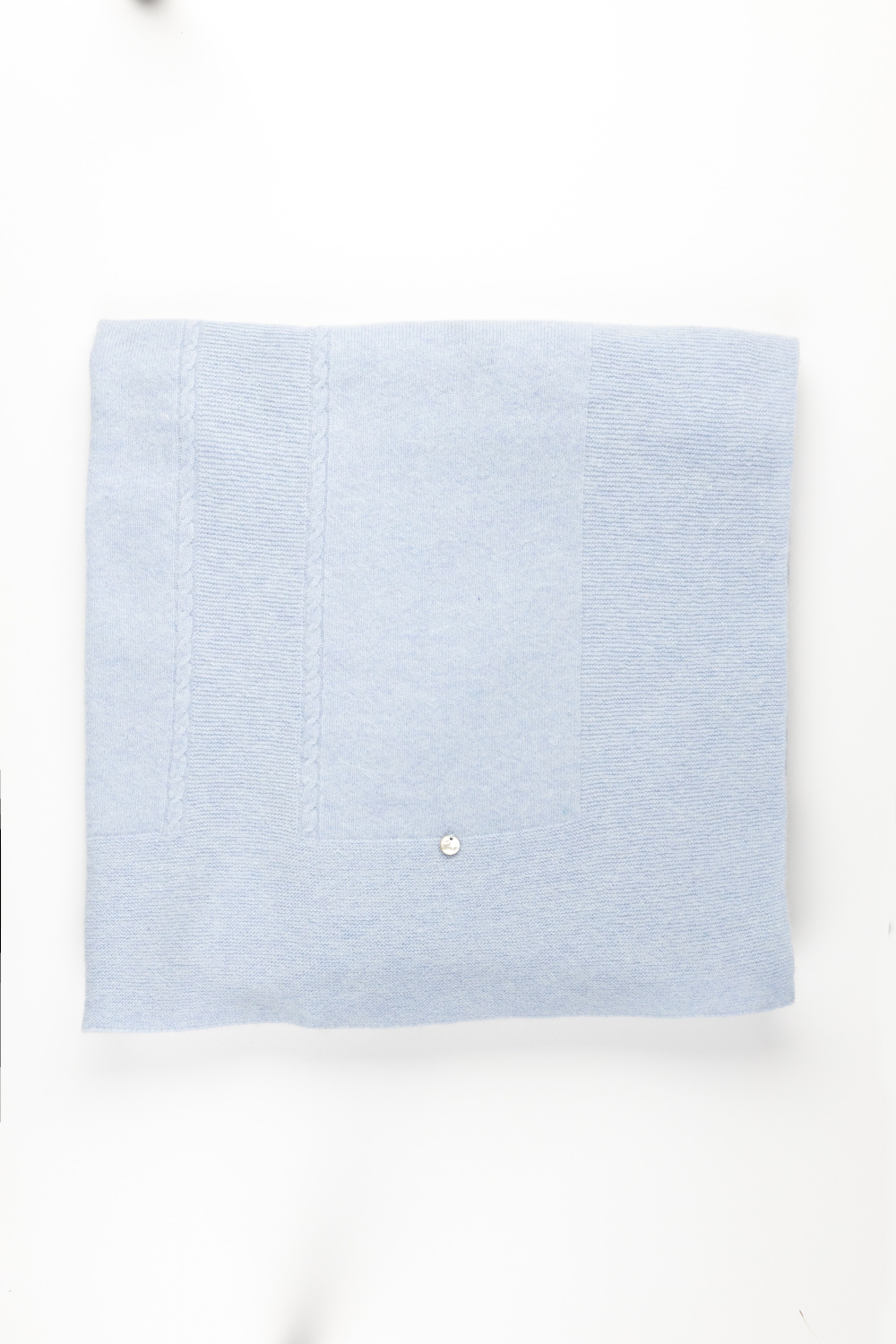 Reine blaue gestrickte Babydecke
