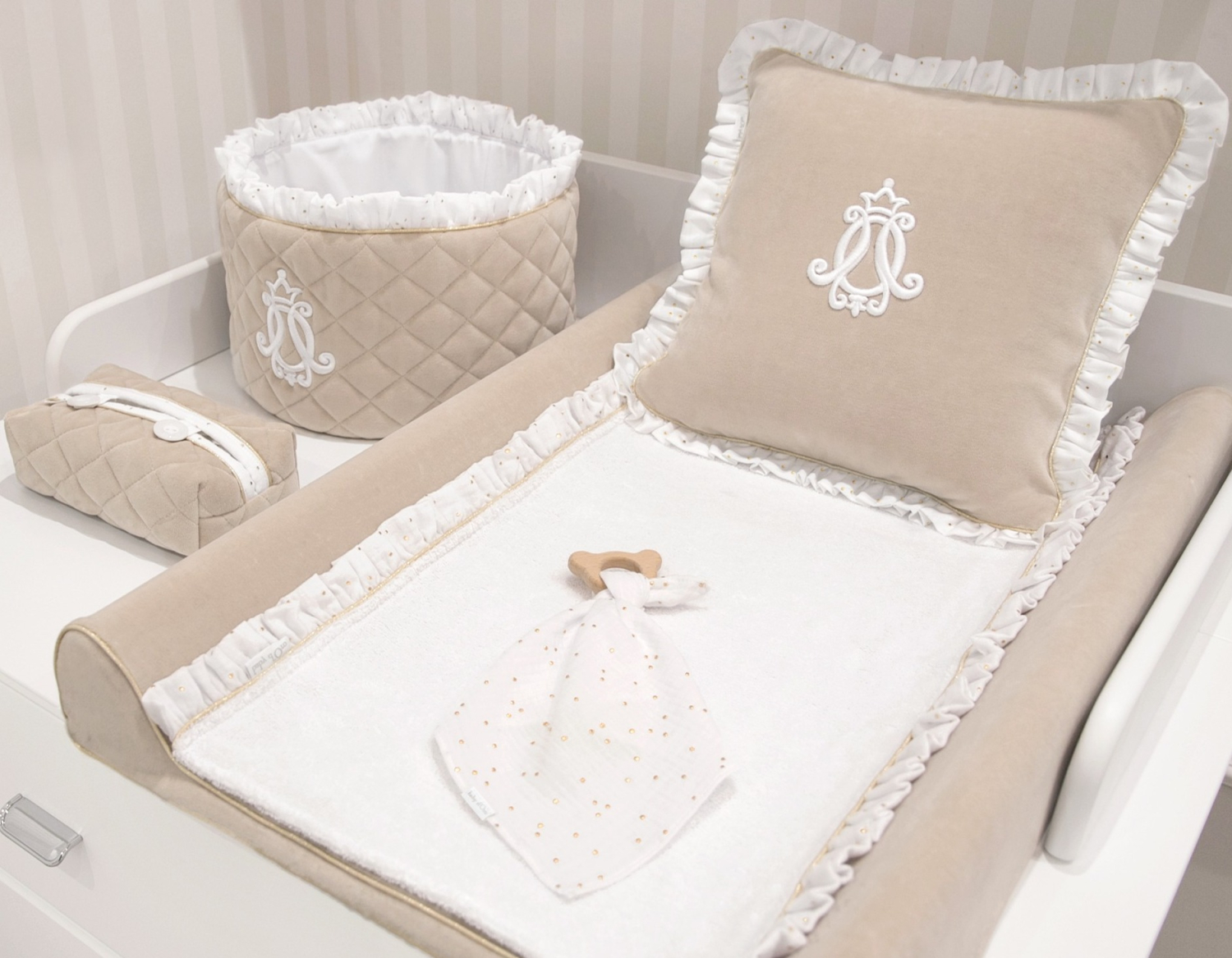 Caramel Chic Wickelunterlage aus Velours